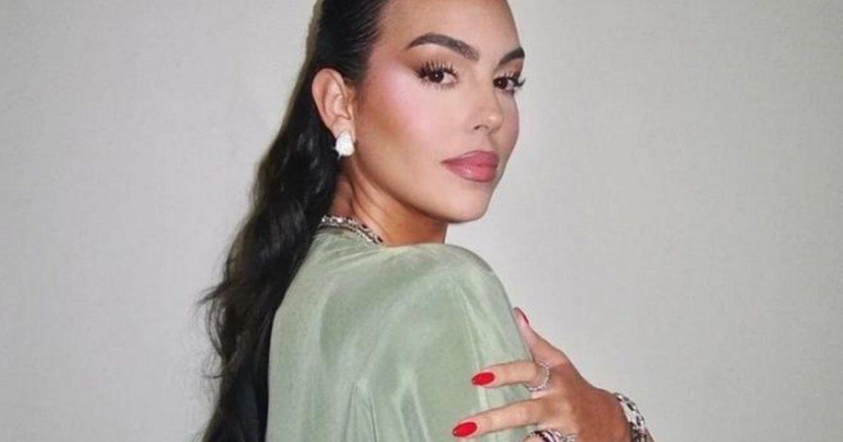 شاهد .. شبيهة جورجينا رودريغيز تتصدر بعدما أكدت هذا الأمر