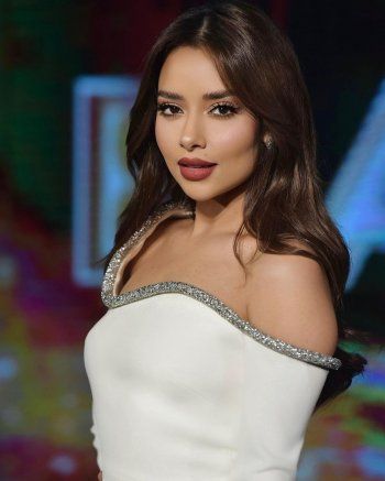 شاهد .. بلقيس ببدلة نسائية بالغة الأناقة.. وسعرها مناسب للغاية