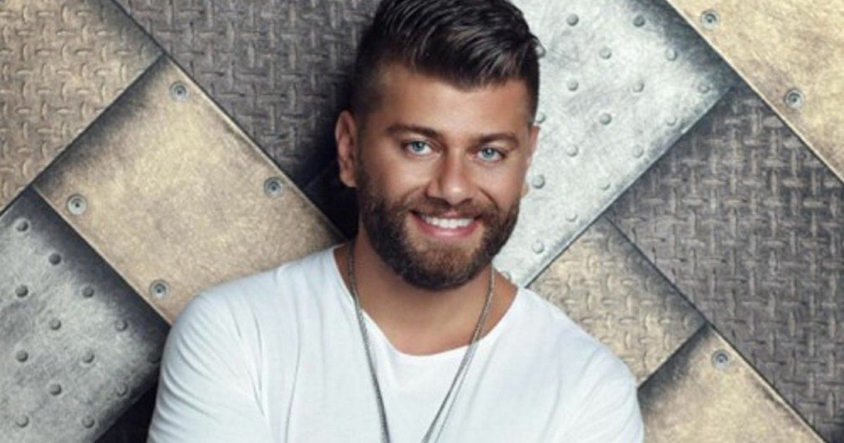 شاهد .. ربيع بارود يطرح أحدث أغانيه "يمكن ترجع"