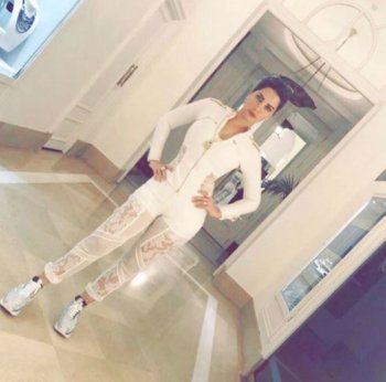 شاهد .. جولة في منزل شمس الكويتية الفخم... وغرفة خاصة بأحذيتها وحقائبها - بالصور والفيديو