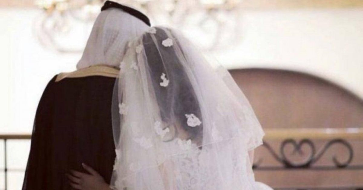 شاهد .. إعلامية لبنانية اعتزلت المهنة بعد زواجها من أمير سعودي شهير رغم اختلاف الدين - بالصور