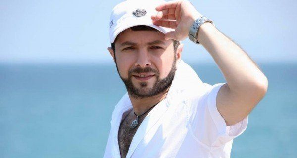 شاهد .. وديع مراد في إطلالة مميزة ولوك جديد- بالصور