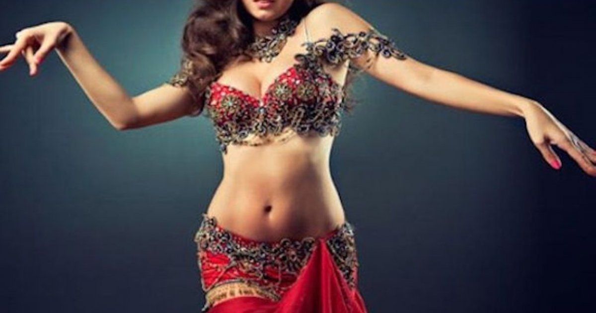 شاهد .. رسالة راقصة لبنانية قبل الإنتحار.. "كل من حولي أوباش"