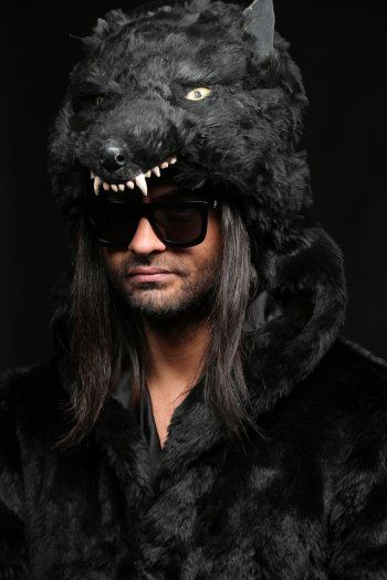 شاهد .. بالصور - فادي أندراوس يسبق كايلي جينر وناعومي كامبل بهذه الخطوة