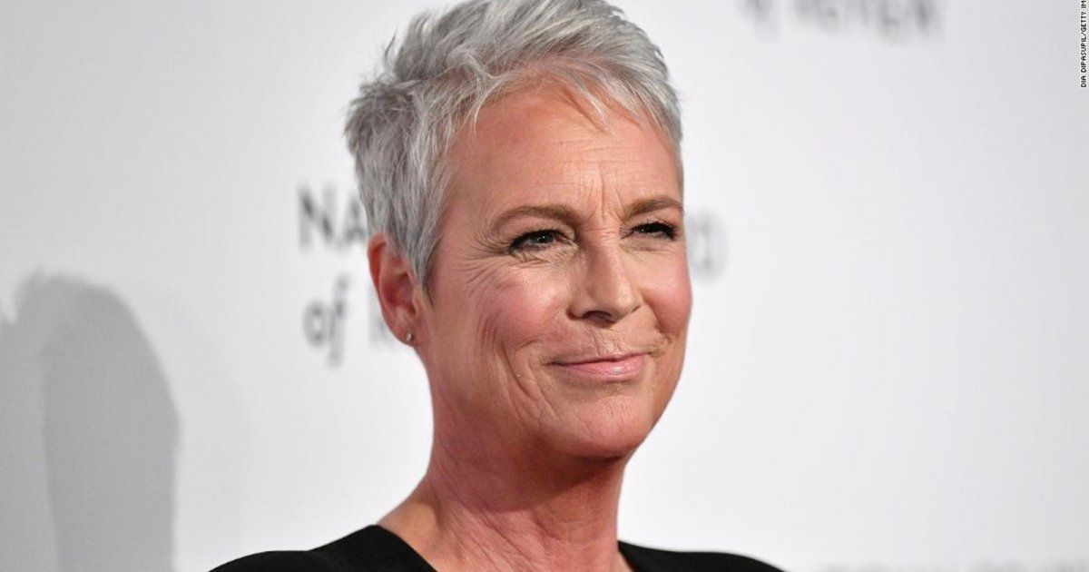 شاهد .. جايمي لي كورتيس تتلقى خبر ترشيحها للأوسكار لأول مرة..وهذه ردة فعلها