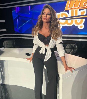 شاهد .. خاص - تاتيانا مرعب تقيّم مشاركتها في تقديم " فتنا بالحيط " وهكذا وصفت ماريو باسيل وشكران مرتجى