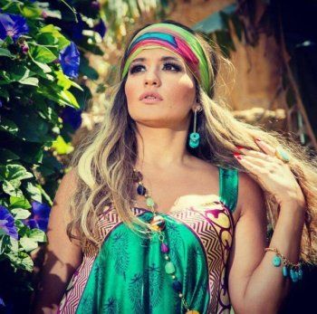 شاهد .. خاص - تاتيانا مرعب تقيّم مشاركتها في تقديم " فتنا بالحيط " وهكذا وصفت ماريو باسيل وشكران مرتجى