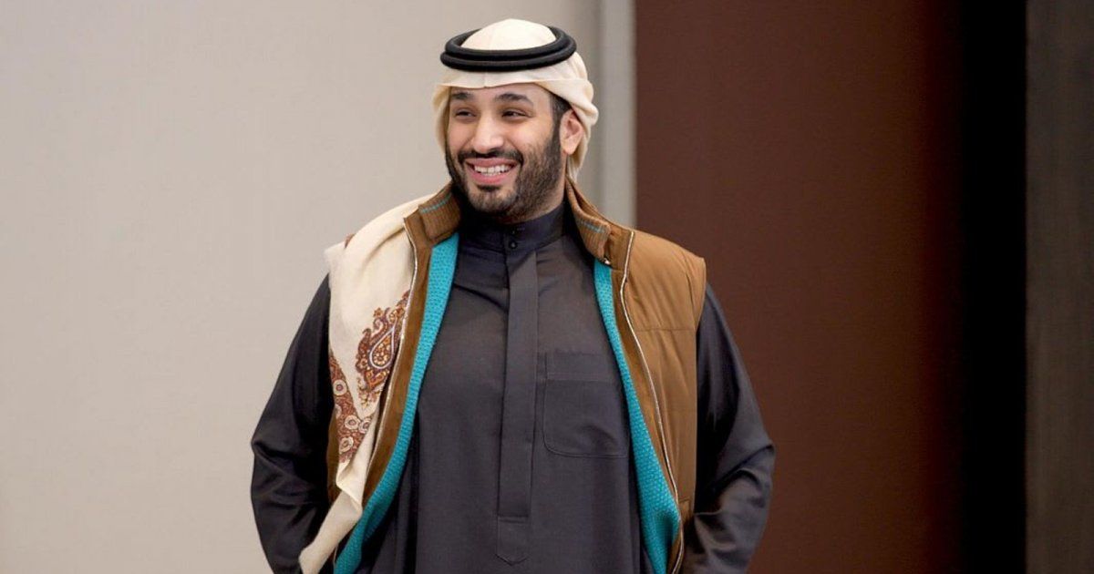 شاهد .. سعر سترة الأمير محمد بن سلمان حديث الجمهور..المبلغ سيصدمكم