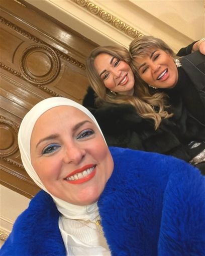 للمعاشات فقط – عرض أزياء بقصر عابدين بحضور نجمات زمان