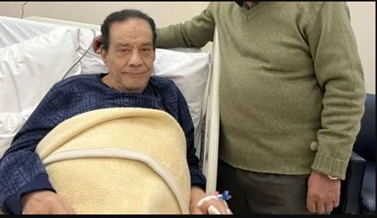 حلمي بكر لسه علي فراش المرض : إدعوله