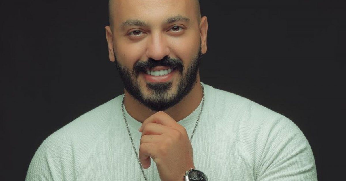 شاهد .. إيان يعلن خطوبته .. وإليكم هوية سعيدة الحظ - بالصور