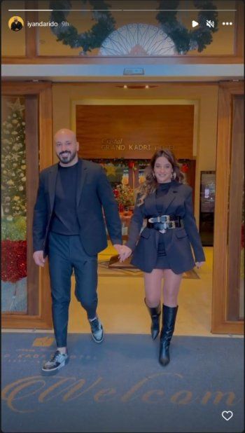 شاهد .. إيان يعلن خطوبته .. وإليكم هوية سعيدة الحظ - بالصور