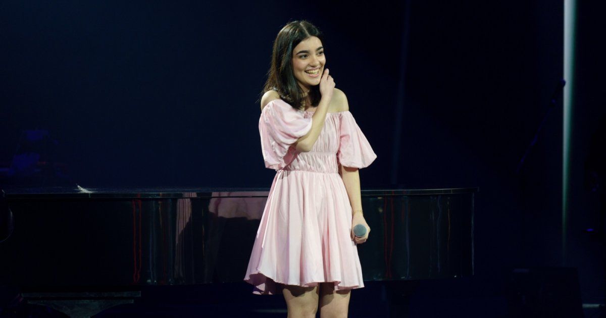 شاهد .. سفيرة المجلس الأعلى للطفولة كريستا ماريا أبو عقل .. نجاح باهر في La Voix بنسخته الكندية