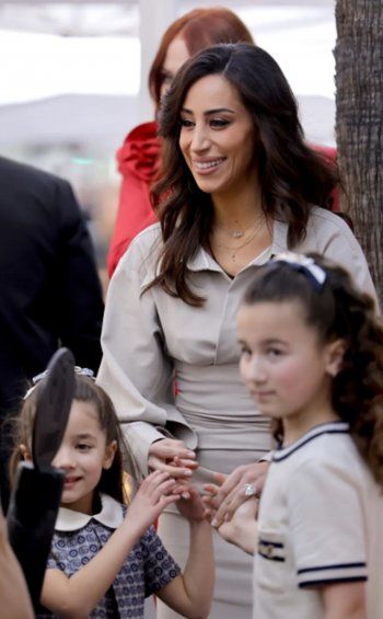 شاهد .. بالصور - الظهور الأول لإبنة نيك جوناس وبريانكا شوبرا