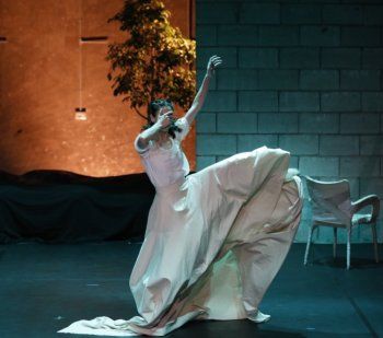 شاهد .. خاص- ندى كنعو جسدت التحدي والمواجهة في "التائهون" وهذا ما تمنت أن يكون موجوداً في لبنان