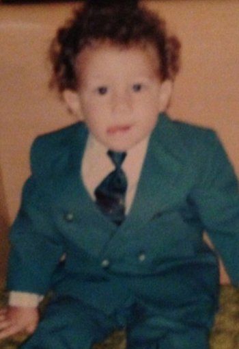 شاهد .. بالصور - مالتي ماري جوناس نسخة عن والدها نيك جوناس