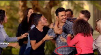 شاهد .. خطأ لـ تامر حسني في فيلم "البدلة" لم تلاحظوه