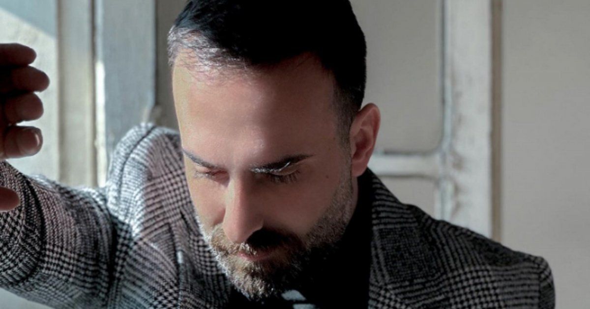 شاهد .. خاص- ماريو حدشيتي يطلق "حابب إمشي" وهكذا علق على تشبيه صوته بصوت آدم