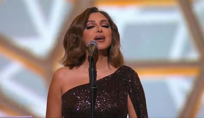 بالصور – أنغام تخطف القلوب خلال حفل ليلة صوت الأرض