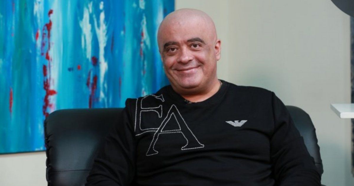 شاهد .. تضرر منزل سليمان أصفهاني جراء الهزة الأرضية - بالصورة