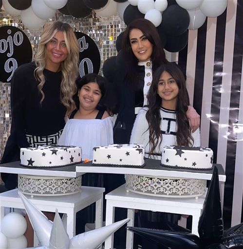 تيتا غادة عبدالرازق بتحتفل بعيد ميلاد احفادها : شاهد