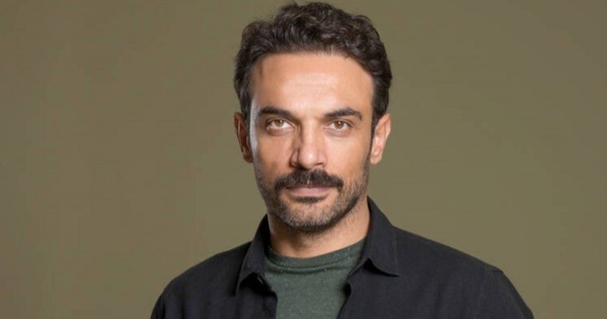 شاهد .. عائلة أوغور أصلان محاصرة تحت الأنقاض