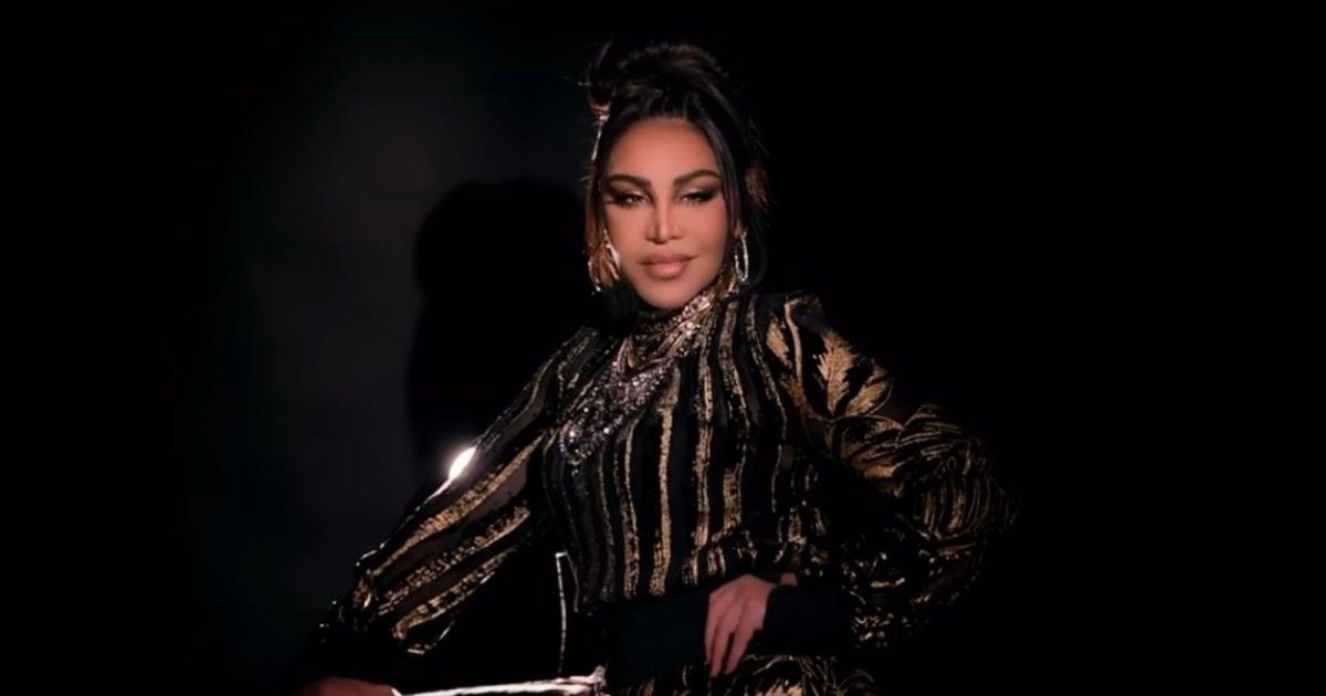 شاهد .. سعر فستان أحلام الذي تألقت به في كليب أغنيتها "وياك وياك"