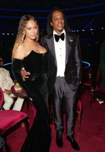 شاهد .. بالصور- أجمل إطلالات على السجادة الحمراء في حفل توزيع جوائز الغرامي