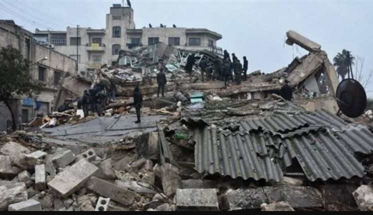 فنانة مشهورة تستغيث: بيتي كله وقع بسبب الزلزال