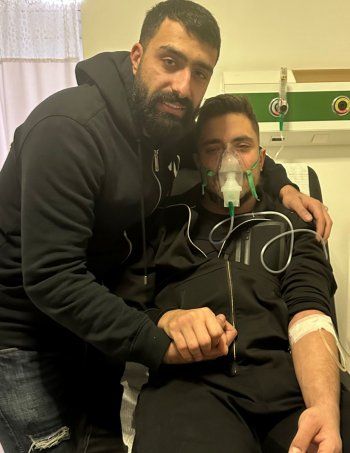 شاهد .. خاص وبالصورة - بسبب عارض صحي مهند زعيتر في المستشفى.. وهذا وضعه الصحي