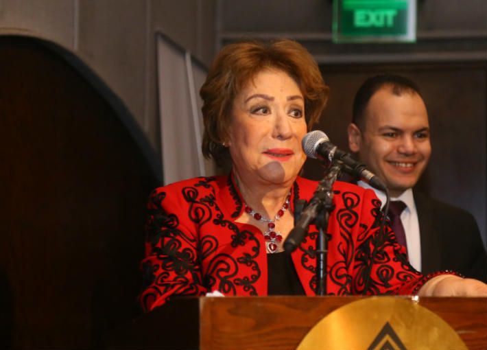 نقل الفنانة سميحة أيوب لغرفة العمليات بعد إصابتها بكسر في الفخد