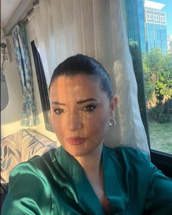 شاهد .. خاص - هذا ما كشفته فيفيان أنطونيوس عن مسلسلات " الثمن " و " وأخيراً " و " سر وقدر " .. وماذا قالت عن نادين نسيب نجيم ؟