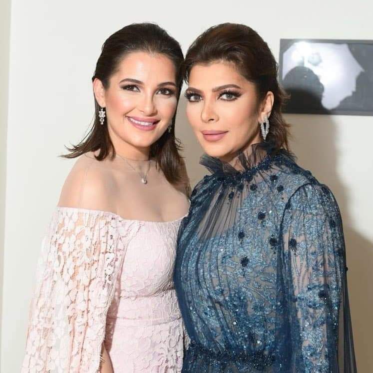 شام الذهبي تدافع عن والدتها أصالة :” فاتحه مئات البيوت”