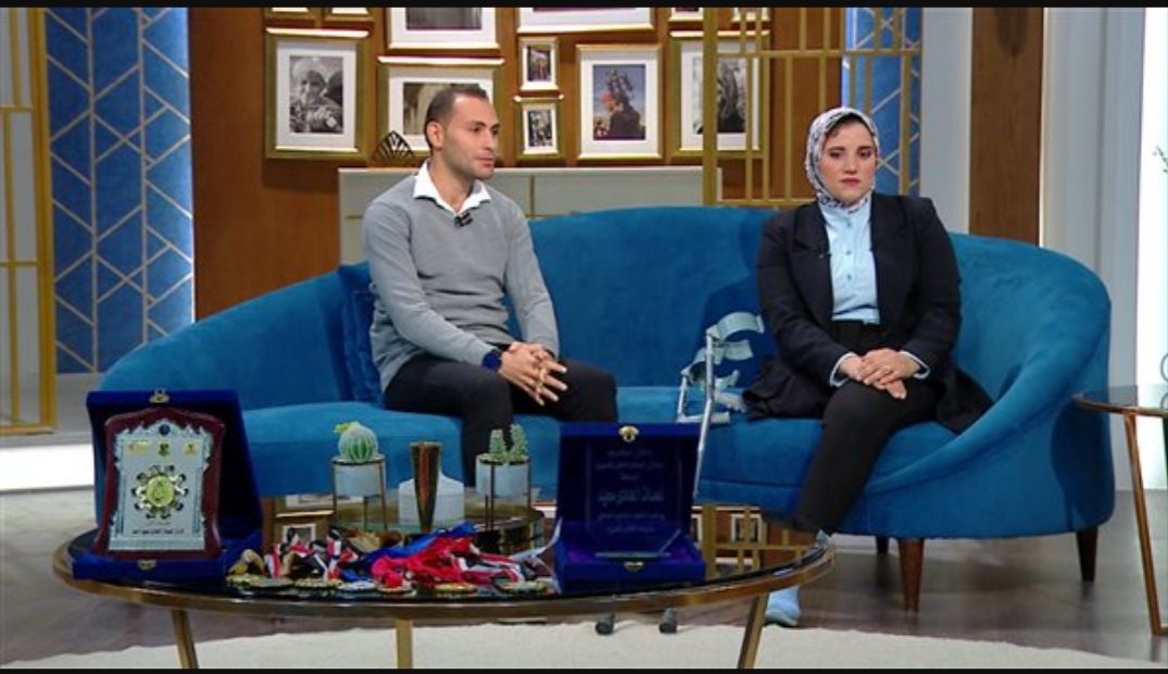 واحد من الناس يواصل مبادرات الخير وقصة حب أغرب من الخيال .. غدا