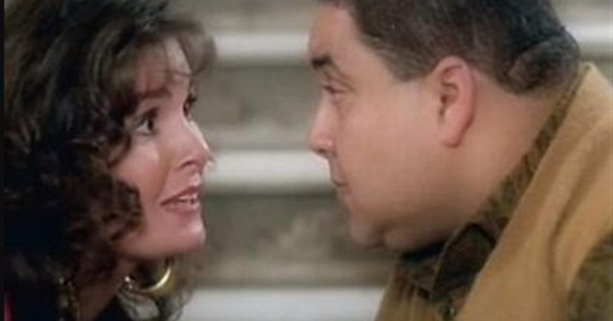 شاهد .. يسرا تستذكر الراحل علاء ولي الدين.. "اشترى بيت وقالي أنا مش هدخله"