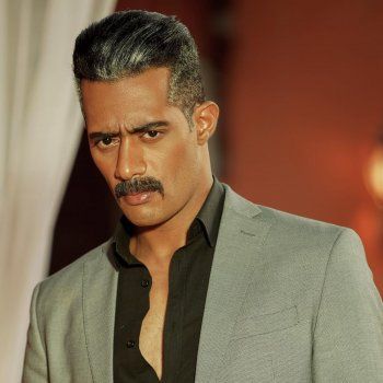 شاهد .. محمد رمضان بصورة جديدة من كواليس "العمدة"