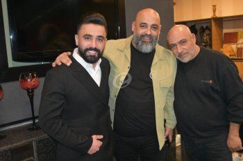 شاهد .. خاص بالصور - أمير يزبك وغادة يعقوب وأمير يوسف يحيون ليلة الحب