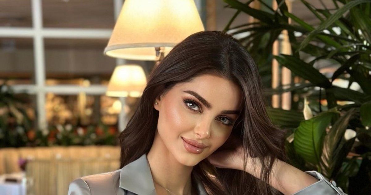 شاهد .. ماهلاغا جابري بفستان قصير للغاية.. ورقصها يحدث جدل واسع