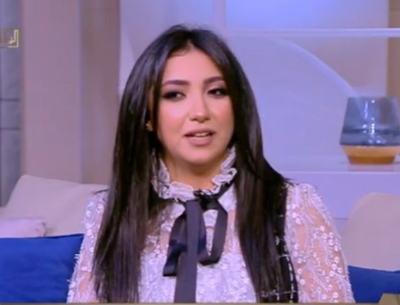 أية عبدالله : أنا سنجل والحب كل يوم ليس له تاريخ معين