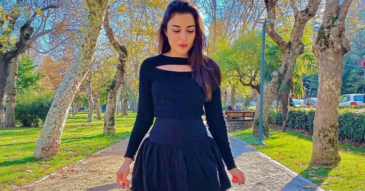 شاهد .. بعد تصدرها الترند.. سارة أبي كنعان تتحدث عن القبلة الحميمة التي جمعتها بـ نيقولا معوض