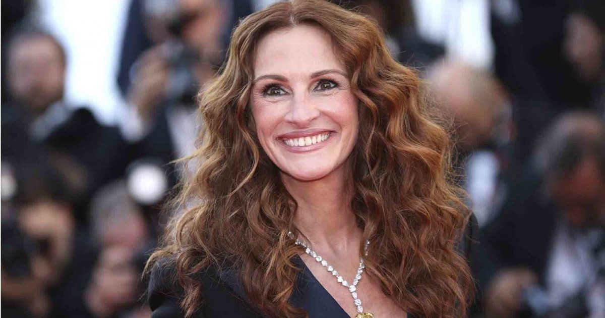 شاهد .. إذا حدث أي سوء لـ فم وأسنان جوليا روبرتس ستتقاضى هذا المبلغ الخيالي