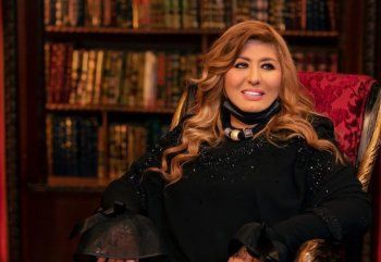 شاهد .. ممثلة مصرية مشهورة تعترف بإعطائها السم لوالدتها