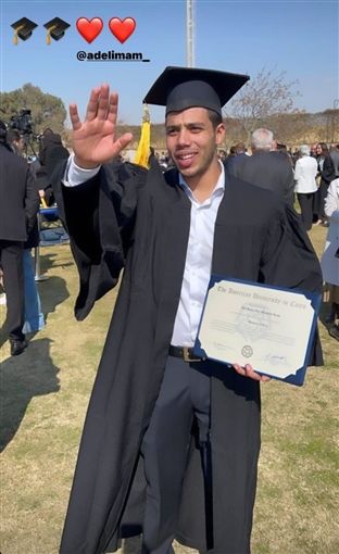 ابناء النجوم كبروا و اتخرجوا من الجامعة الأمريكية : شاهد