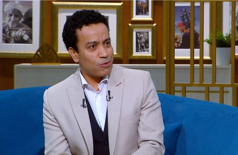 سامح حسين : اشتغلت في النقاشة وملقن بالمسرح و منفذ إضاءة