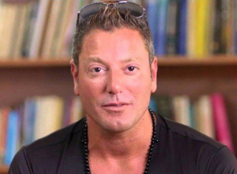 شاهد .. تامر هجرس مالك لفندق في فيلم "شوغر دادي"