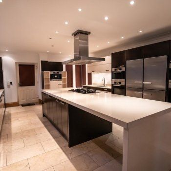 شاهد .. هل قرر كريستيانو رونالدو أن يستقر في السعوديا إلى الأبد؟ عرض قصره للبيع بمبلغ خيالي!