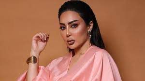 الفنانة مروة خليل مُنهارة وتناشد ولي العهد تسديد ديونها 