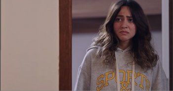 شاهد .. مشهد إنتحار هند عبد الحليم في "أزمة منتصف العمر" يتصدر الترند.. وهذا ما حدث