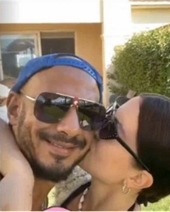 شاهد .. بالصورة - من هي الفتاة الغامضة مع طليق نسرين طافش؟