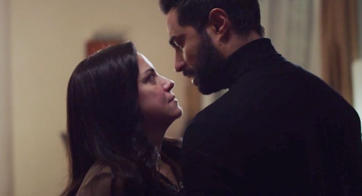 النهاردة أخر حلقة من أزمة منتصف العمر : ياتري إيه توقعاتكوا؟